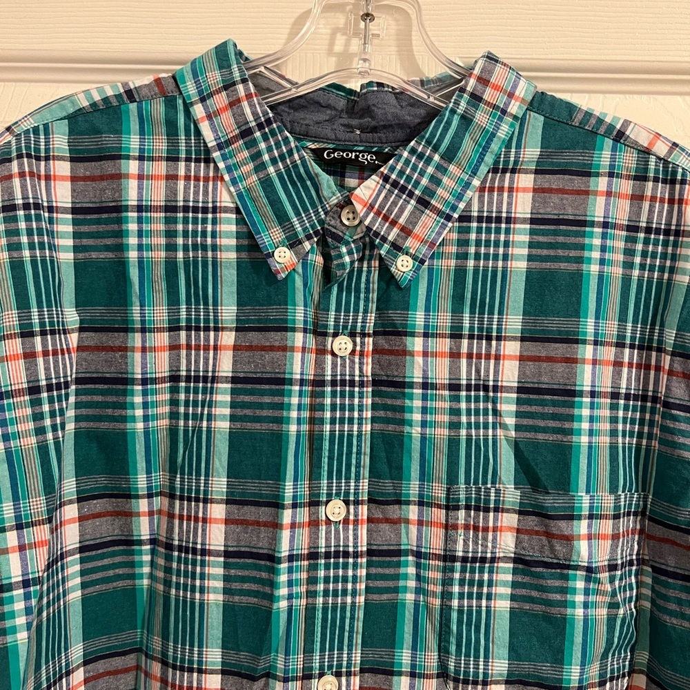 George. | Button-Down - Picture 4 of 4